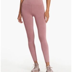 Vuori Pink Leggings High-Rise Streamlined Fit